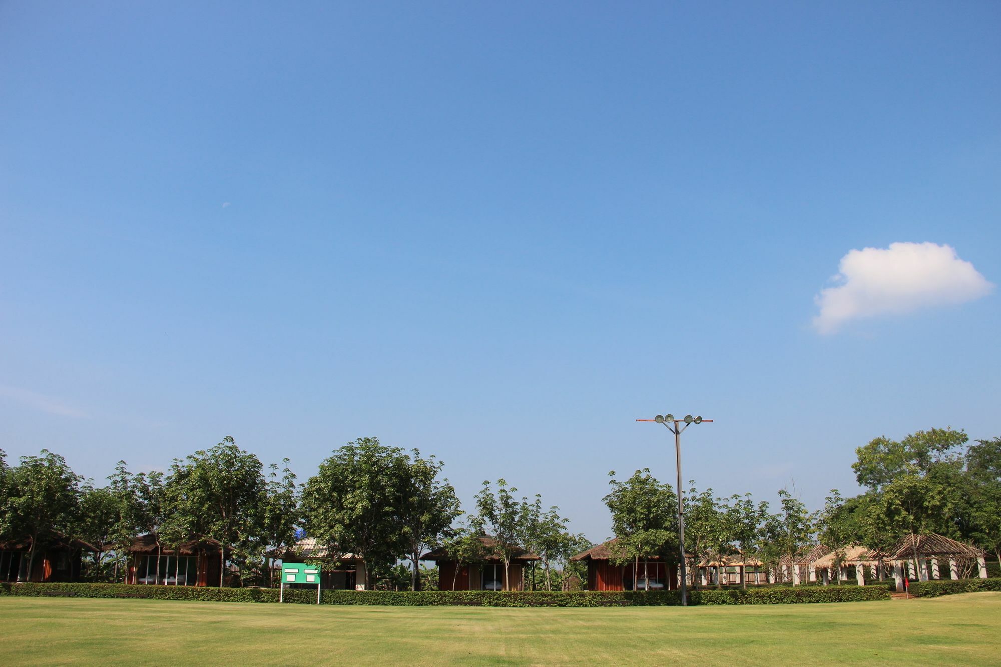 Singha Rubber Tree Ban Huai Maenam Noi Exterior foto