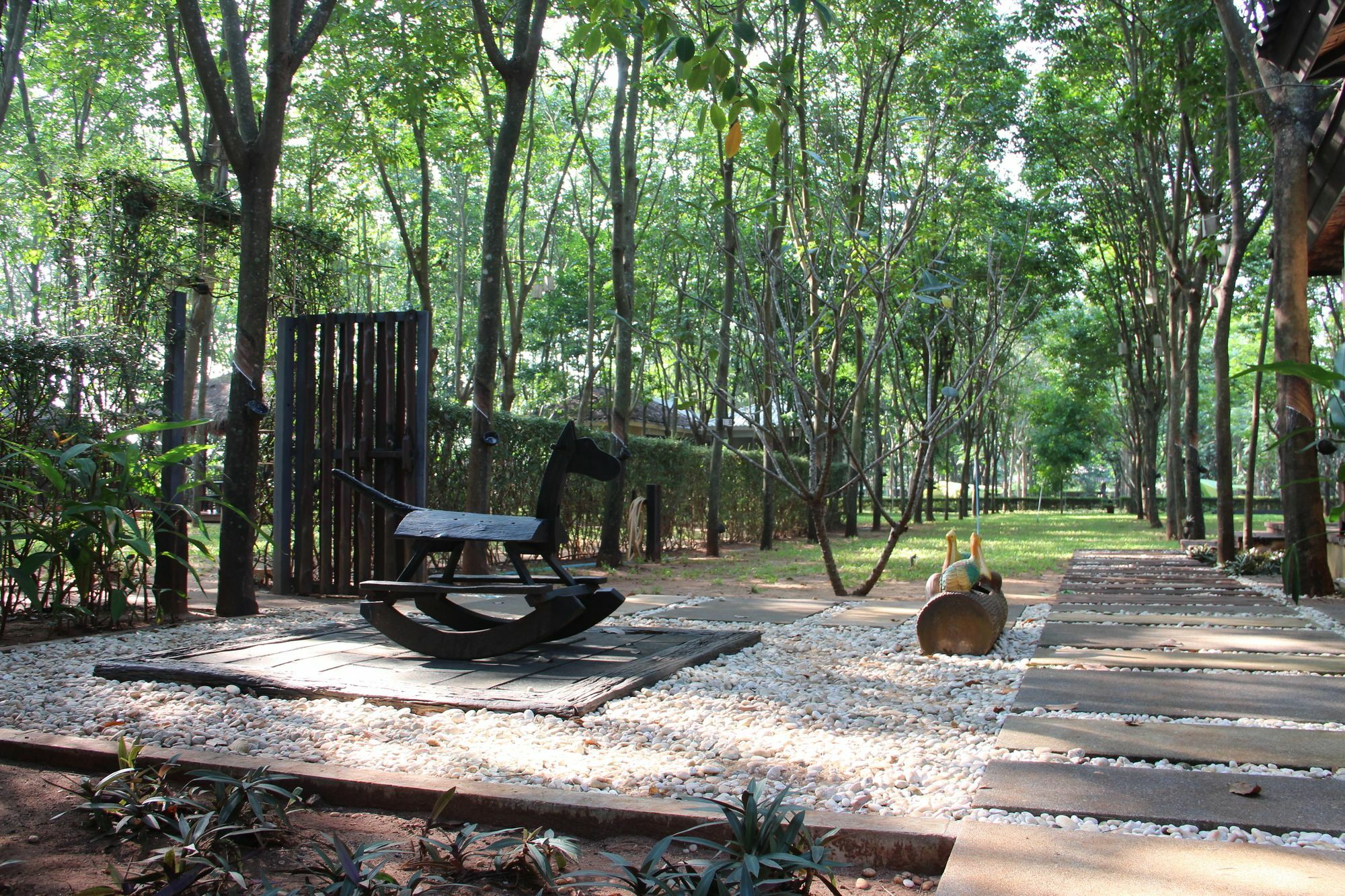 Singha Rubber Tree Ban Huai Maenam Noi Exterior foto